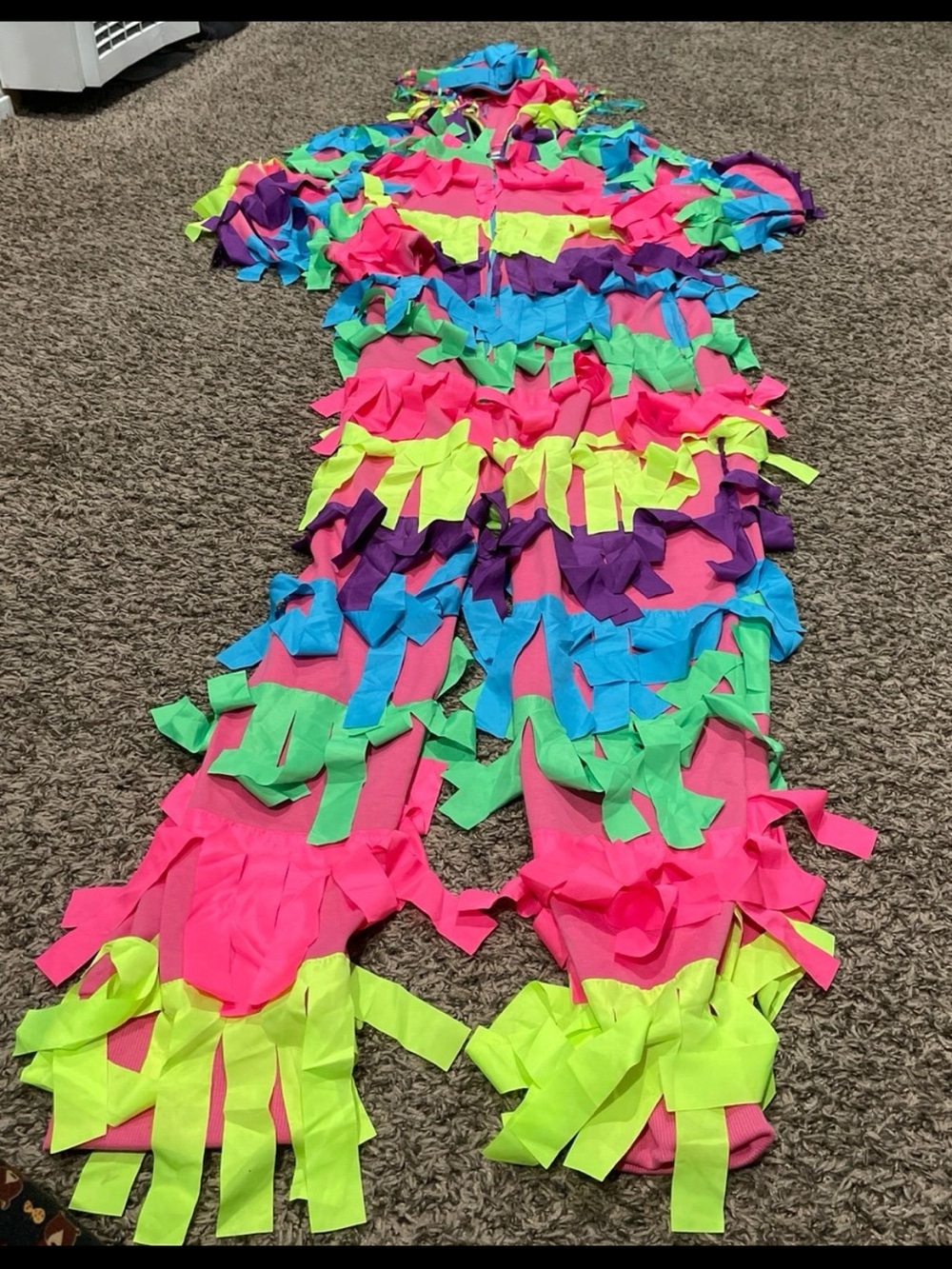 tipsy elves NWT Halloween piñata costume adult large